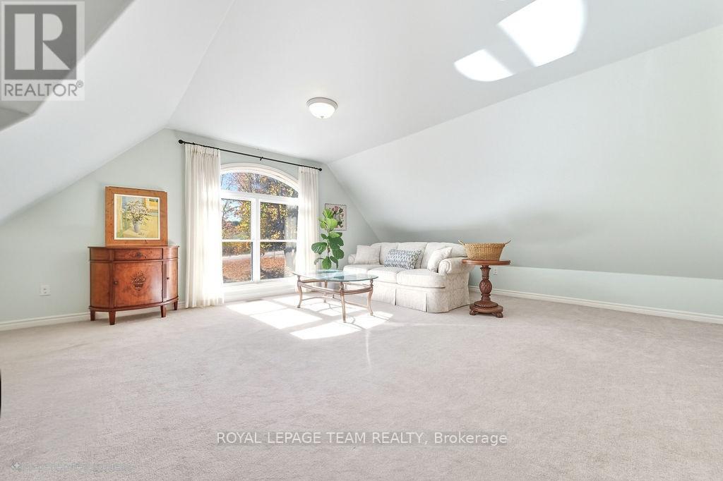 698 Barryvale Road, Greater Madawaska, Ontario  K0J 1H0 - Photo 30 - X12666028