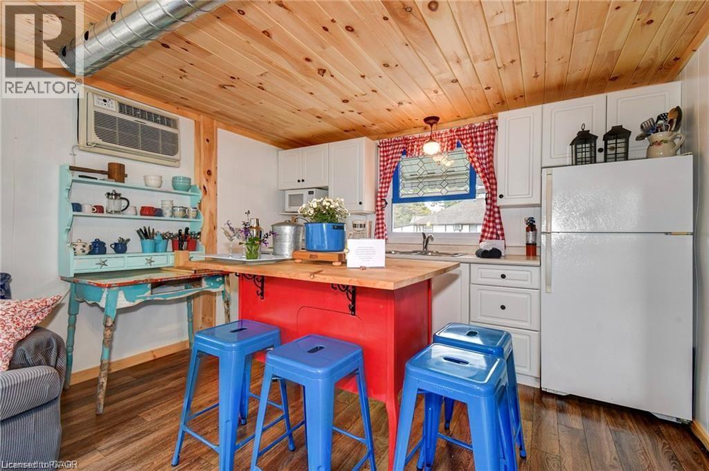 37b Cedar Drive, Turkey Point, Ontario  N0E 1T0 - Photo 7 - 40816886