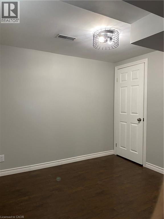 213 Union Street E Unit# Lower, Waterloo, Ontario  N2J 1C9 - Photo 14 - 40816308