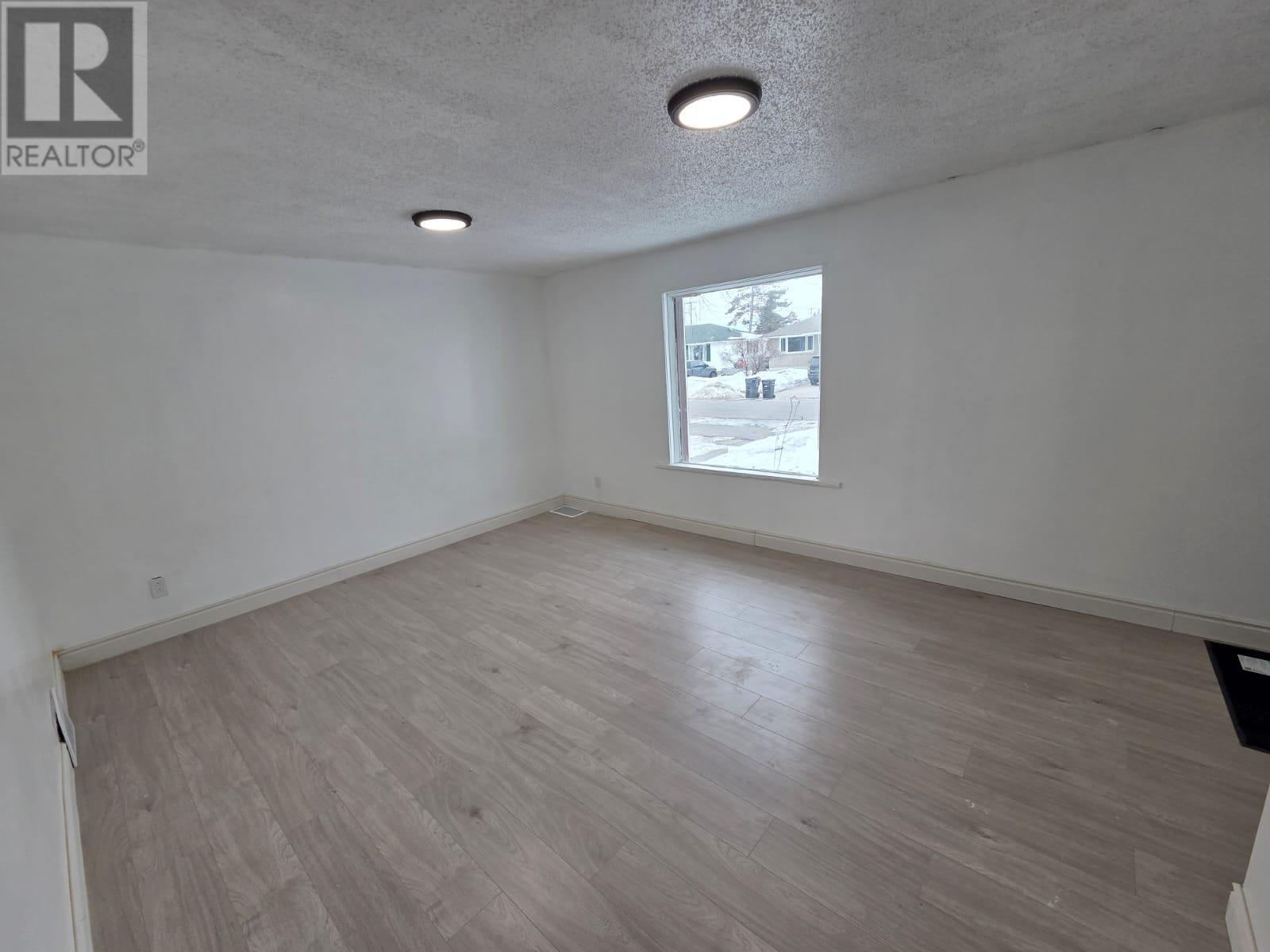 2230 Begin St E, Thunder Bay, Ontario  P7E 5L6 - Photo 10 - TB2600481