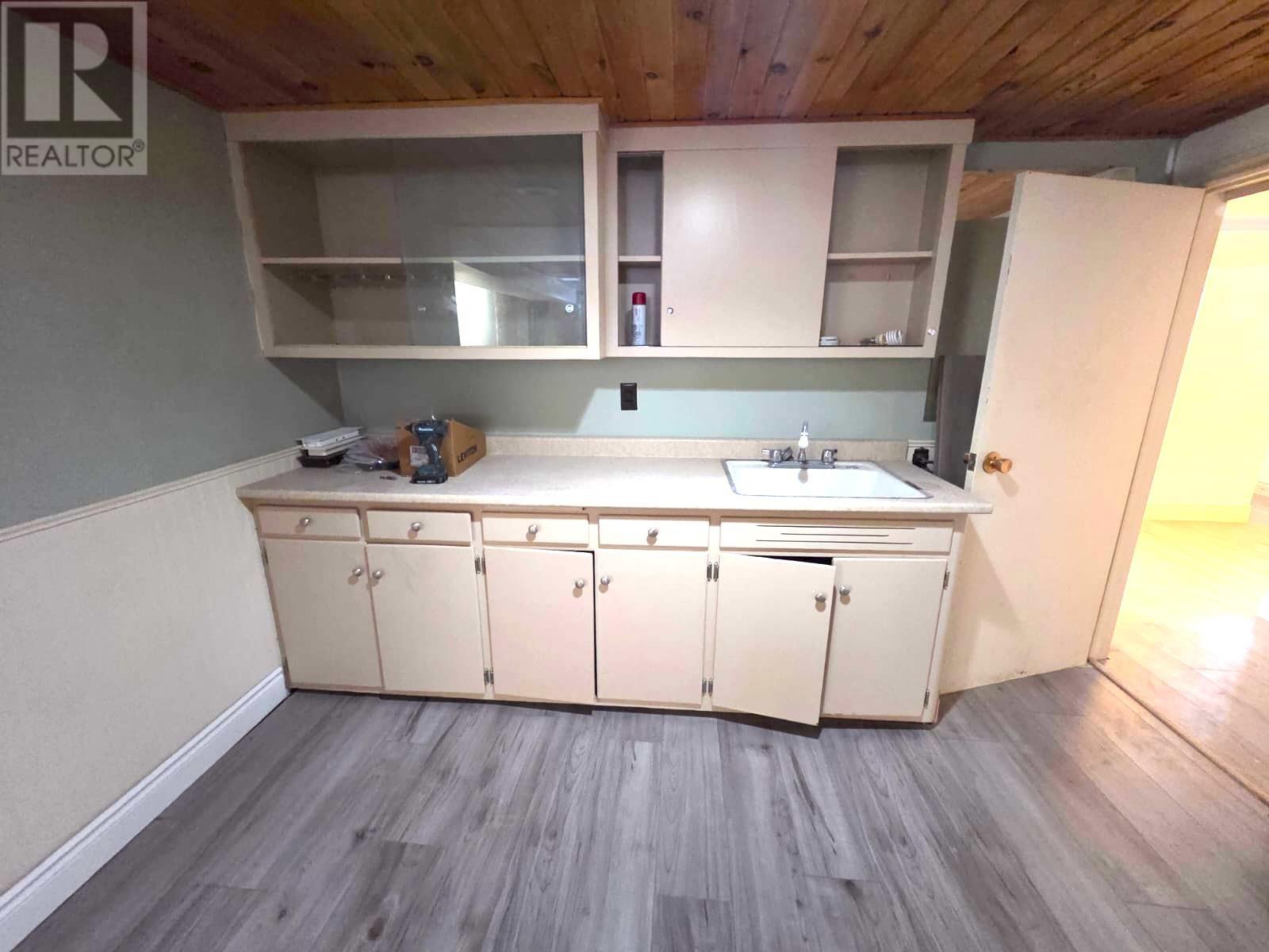 2230 Begin St E, Thunder Bay, Ontario  P7E 5L6 - Photo 26 - TB2600481