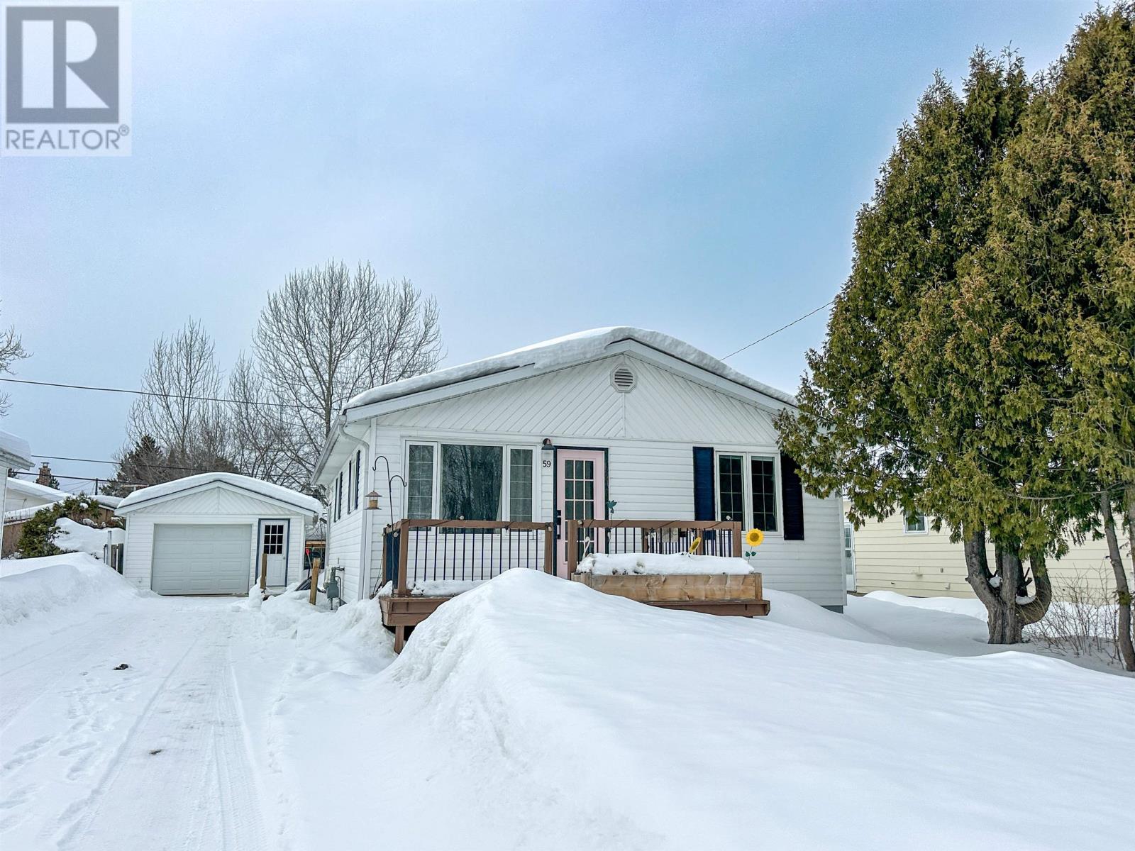 59 Detta Rd, Balmertown, Ontario  P0V 1C0 - Photo 2 - TB2600505