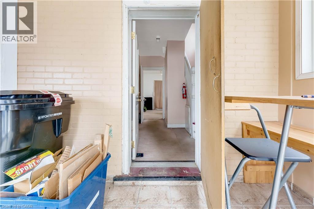 24 Madison Avenue S, Kitchener, Ontario  N2G 3M3 - Photo 30 - 40813559