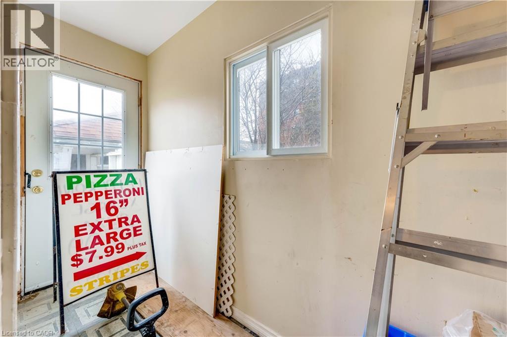 24 Madison Avenue S, Kitchener, Ontario  N2G 3M3 - Photo 24 - 40813559