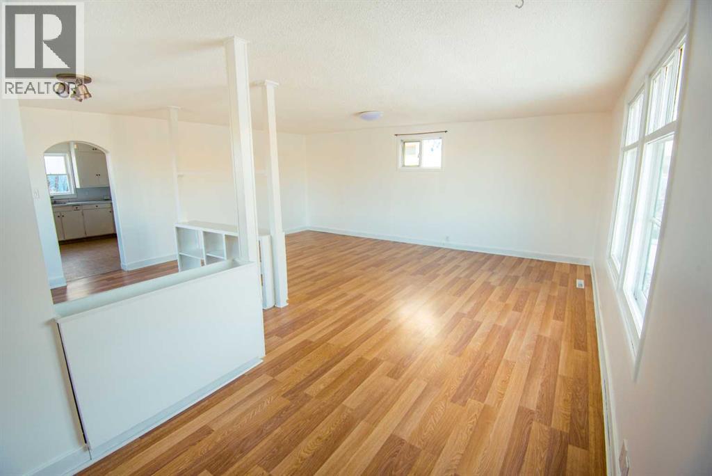 2111 19 Street, Nanton, Alberta  T2L 1R0 - Photo 4 - A2273487