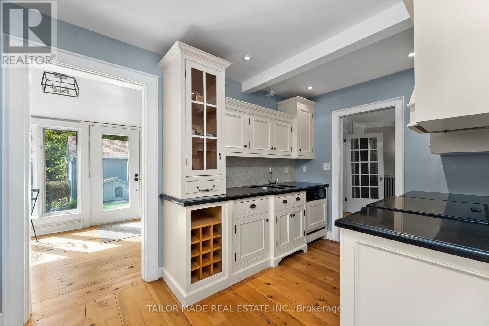 19 Isabella Street, Brampton, Ontario  L6X 1P4 - Photo 13 - W12944162