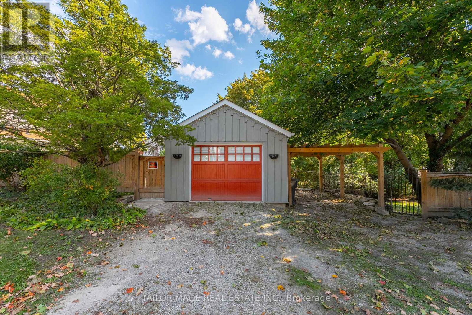 19 Isabella Street, Brampton, Ontario  L6X 1P4 - Photo 34 - W12944162