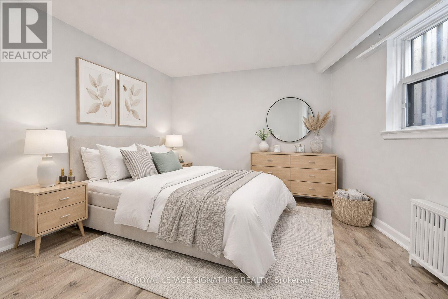 1 - 46 Albert Avenue, Toronto (Mimico), Ontario  M8V 2L7 - Photo 2 - W12944216