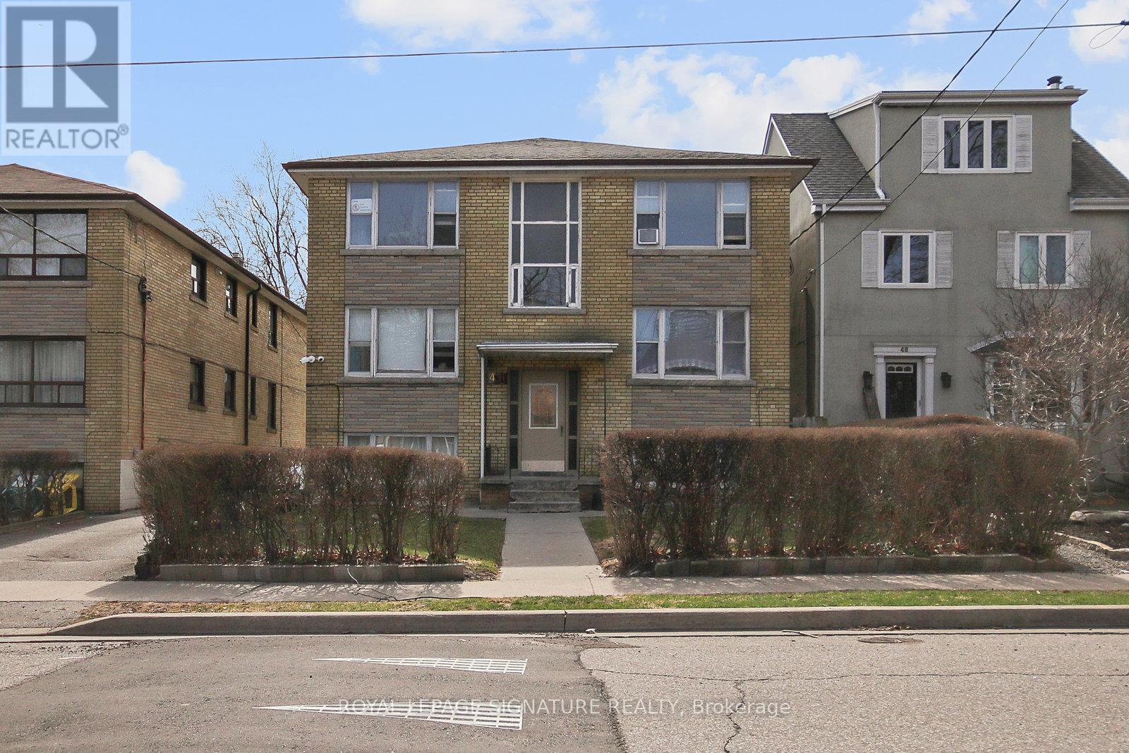 1 - 46 Albert Avenue, Toronto (Mimico), Ontario  M8V 2L7 - Photo 3 - W12944216