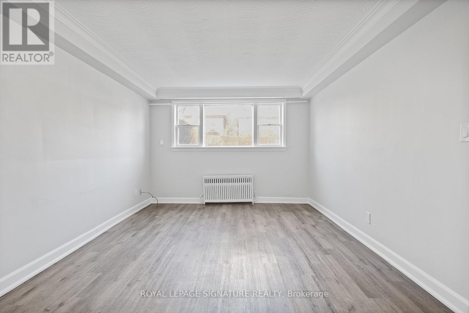 1 - 46 Albert Avenue, Toronto (Mimico), Ontario  M8V 2L7 - Photo 6 - W12944216