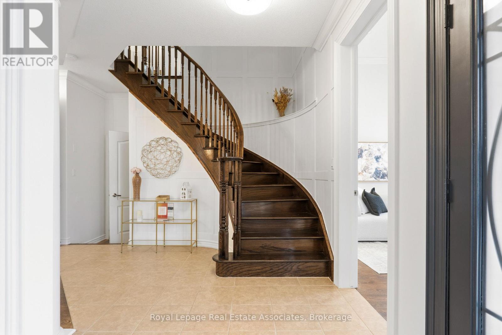 291 Silver Court, Milton (Ha Harrison), Ontario  L9T 0N6 - Photo 19 - W12944248