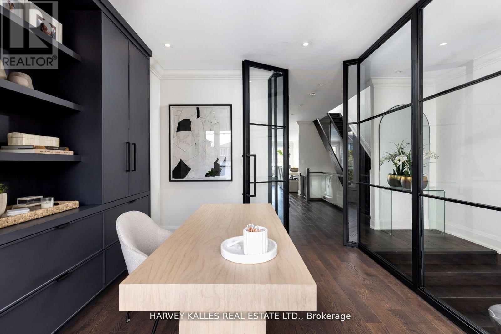 72b Renfield Street, Toronto, Ontario  M6M 4V7 - Photo 3 - W12944284