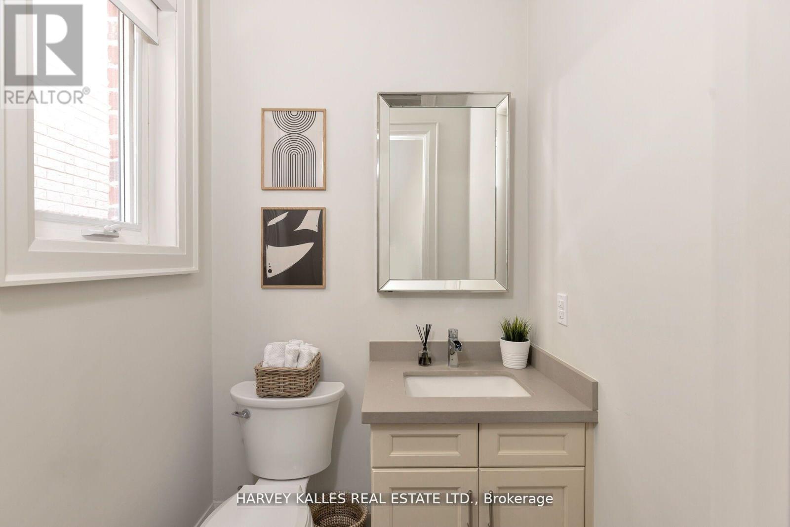 72b Renfield Street, Toronto, Ontario  M6M 4V7 - Photo 4 - W12944284