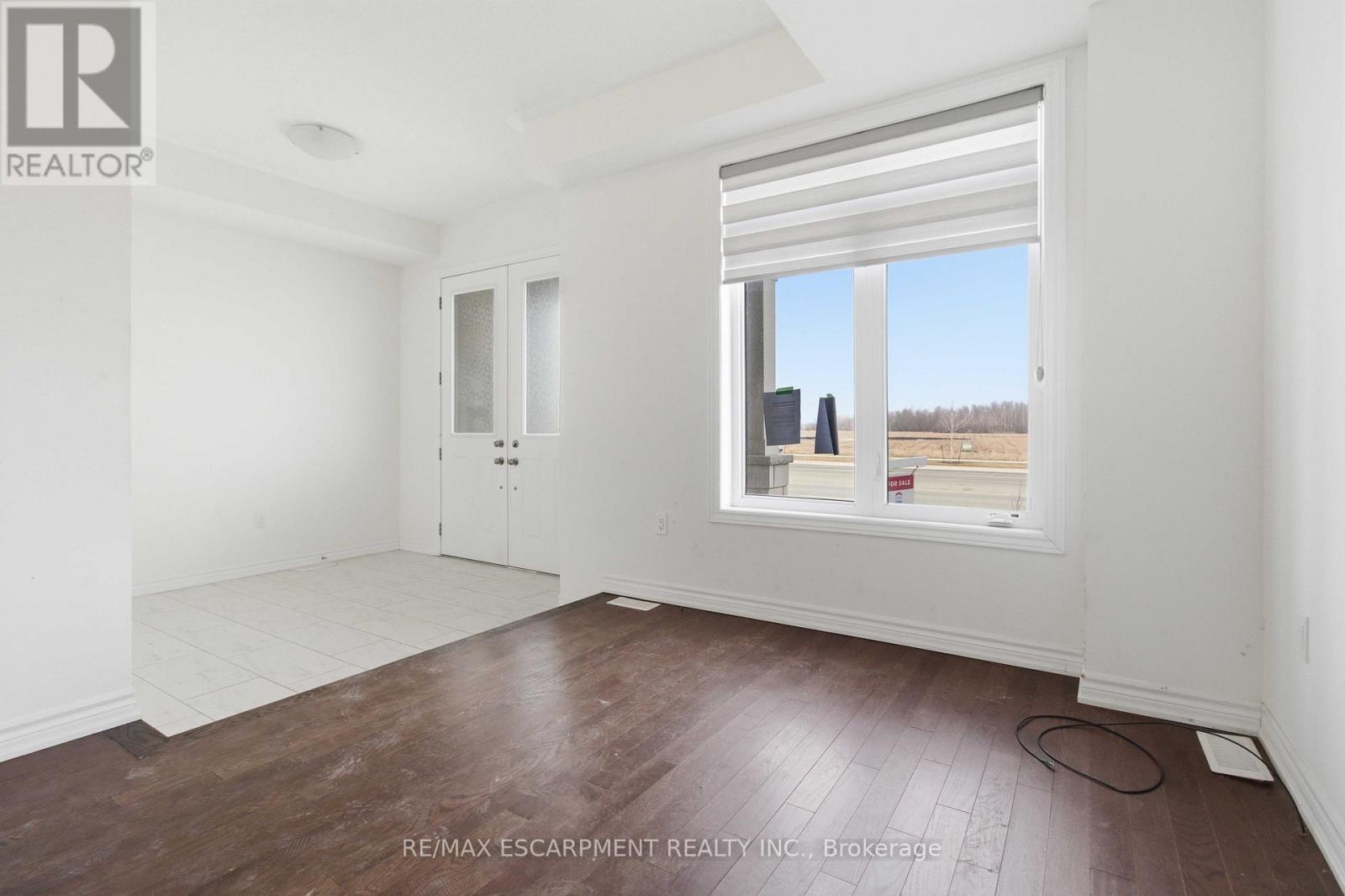 12230 Mclaughlin Road, Caledon, Ontario  L7C 4K8 - Photo 3 - W12944292