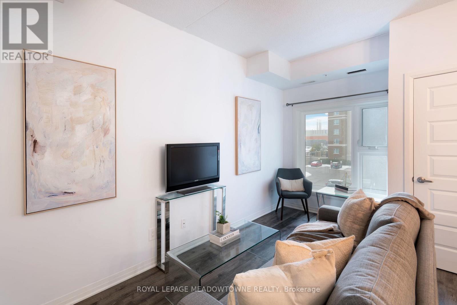 324 - 610 Farmstead Drive, Milton, Ontario  L9T 8X5 - Photo 13 - W12944344