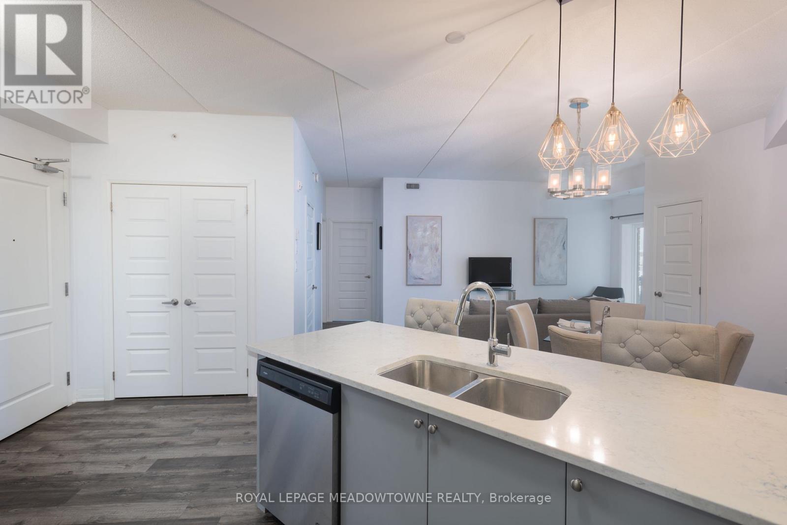 324 - 610 Farmstead Drive, Milton, Ontario  L9T 8X5 - Photo 16 - W12944344