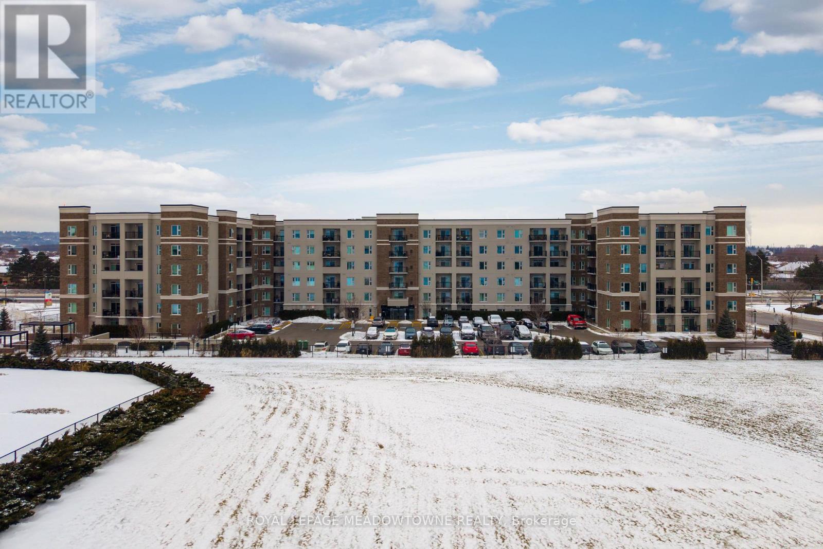 324 - 610 Farmstead Drive, Milton, Ontario  L9T 8X5 - Photo 2 - W12944344