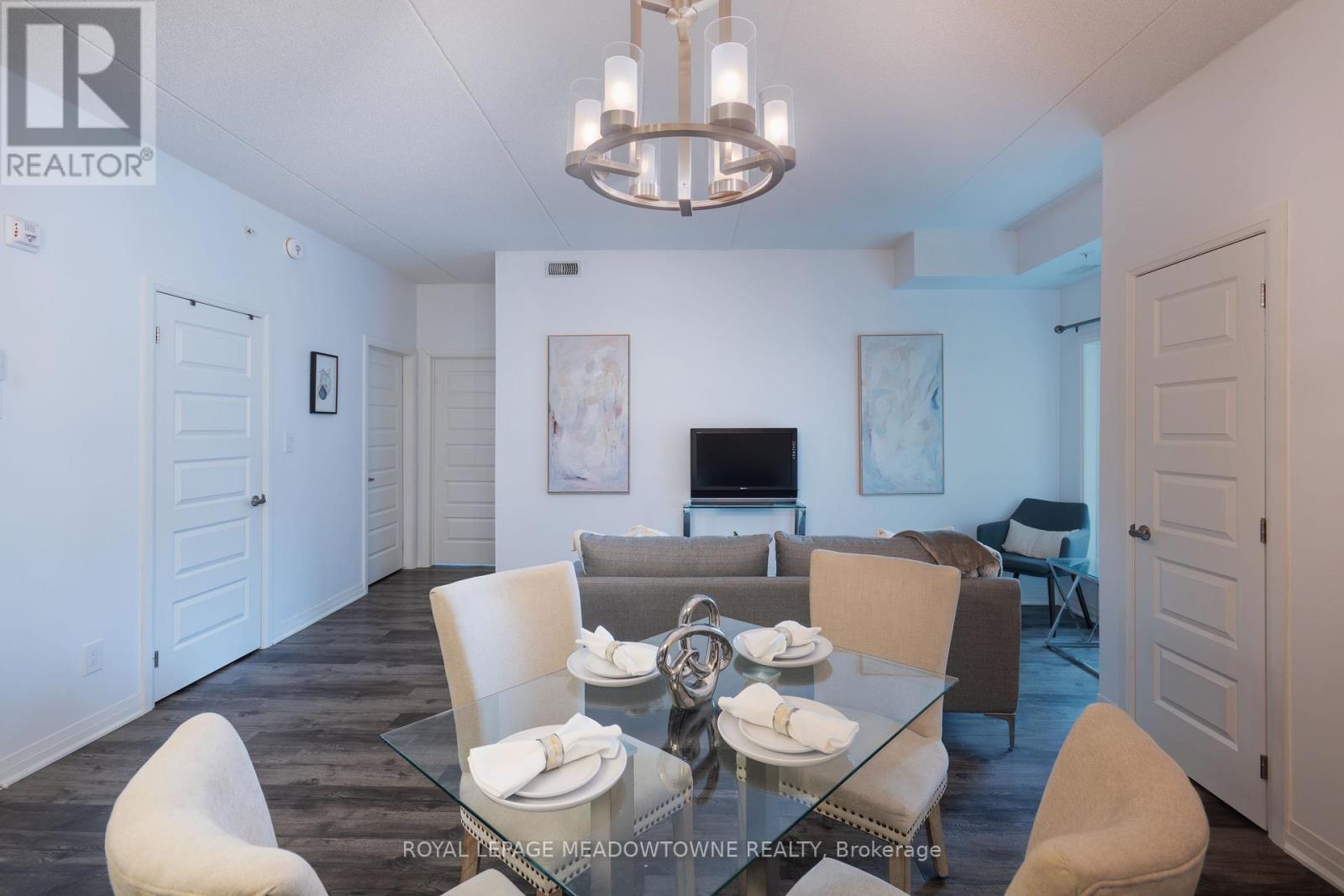 324 - 610 Farmstead Drive, Milton, Ontario  L9T 8X5 - Photo 21 - W12944344