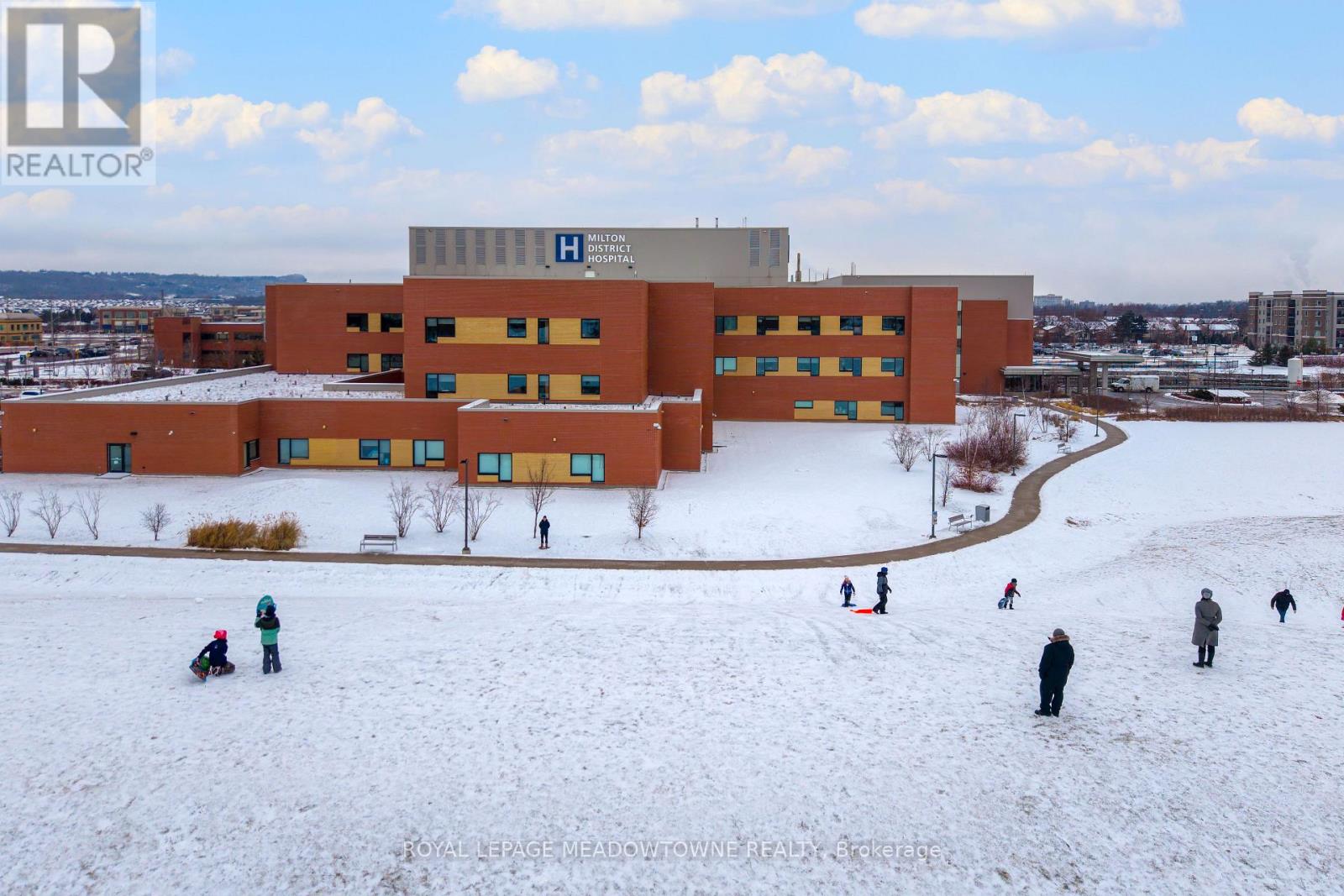 324 - 610 Farmstead Drive, Milton, Ontario  L9T 8X5 - Photo 38 - W12944344