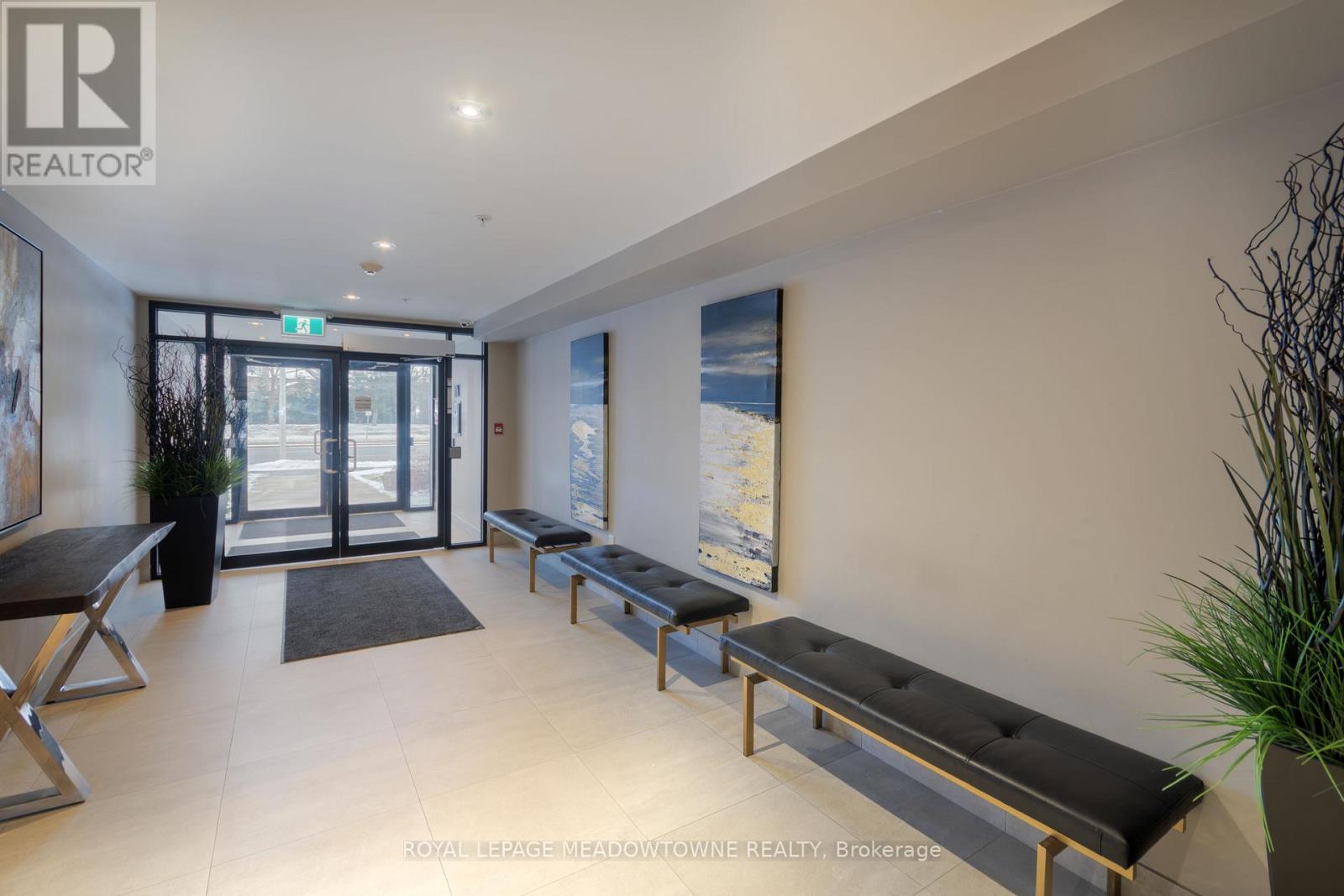 324 - 610 Farmstead Drive, Milton, Ontario  L9T 8X5 - Photo 6 - W12944344