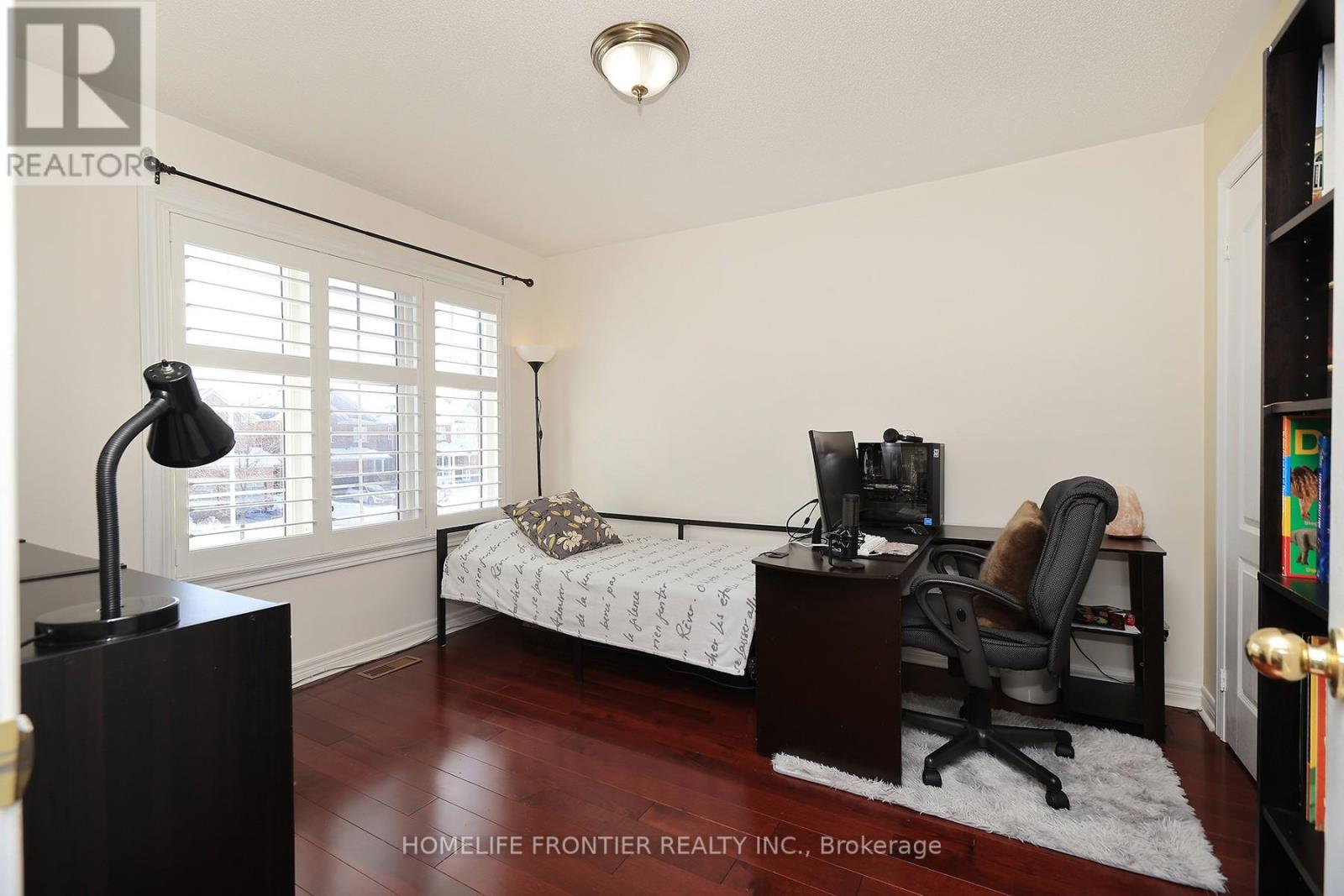 3213 Escada Drive, Mississauga, Ontario  L5M 7V6 - Photo 18 - W12944426