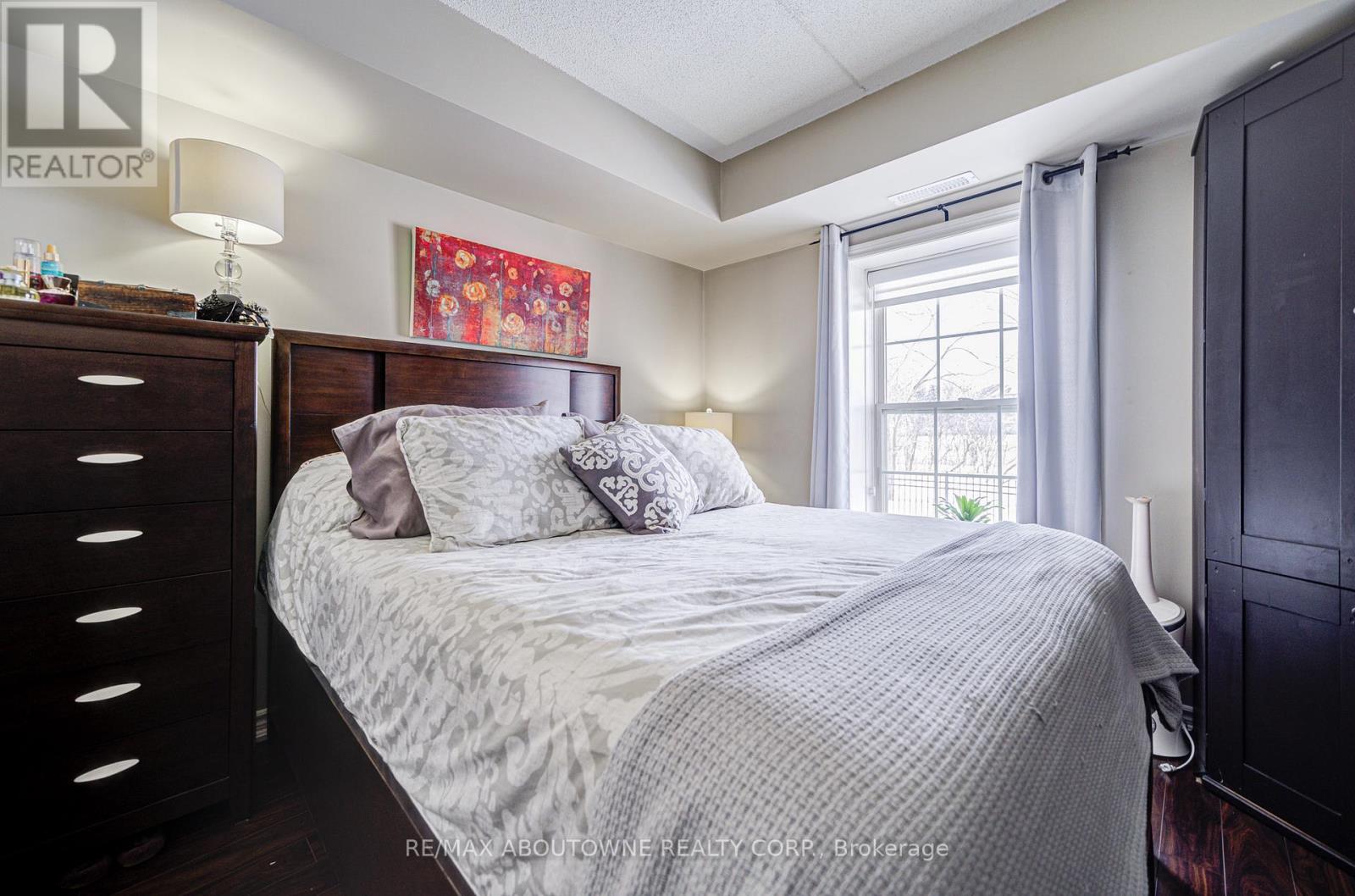 109 - 1490 Bishops Gate, Oakville, Ontario  L6M 4N3 - Photo 25 - W12944450