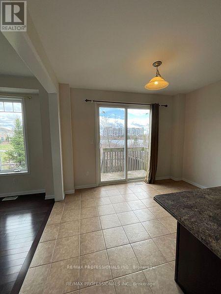 272 Leiterman Drive, Milton, Ontario  L9T 8B8 - Photo 15 - W12944472