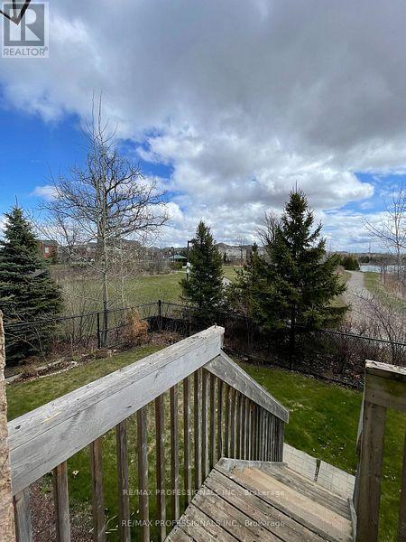 272 Leiterman Drive, Milton, Ontario  L9T 8B8 - Photo 24 - W12944472