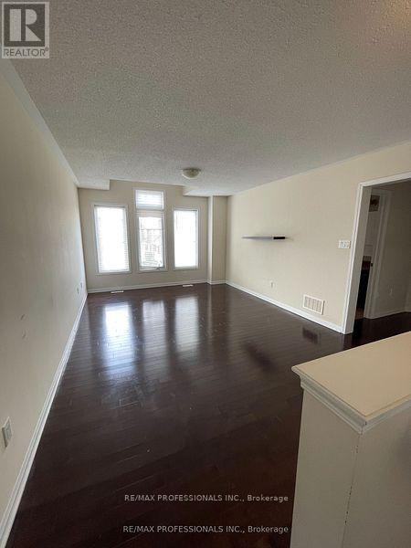 272 Leiterman Drive, Milton, Ontario  L9T 8B8 - Photo 31 - W12944472