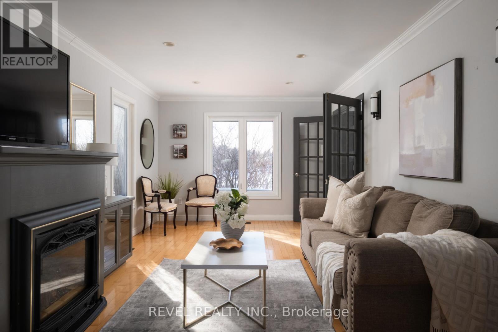 14227 Trafalgar Road, Halton Hills, Ontario  N0B 1H0 - Photo 3 - W12944504