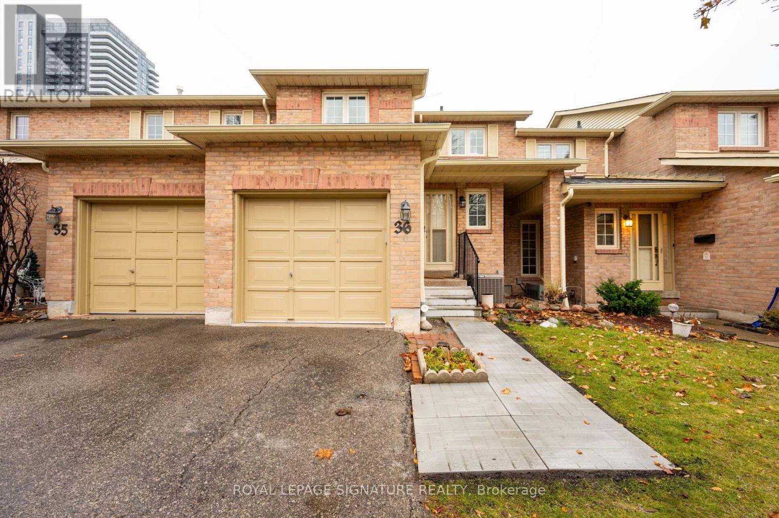 36 - 35 CEREMONIAL DRIVE, Mississauga, Ontario