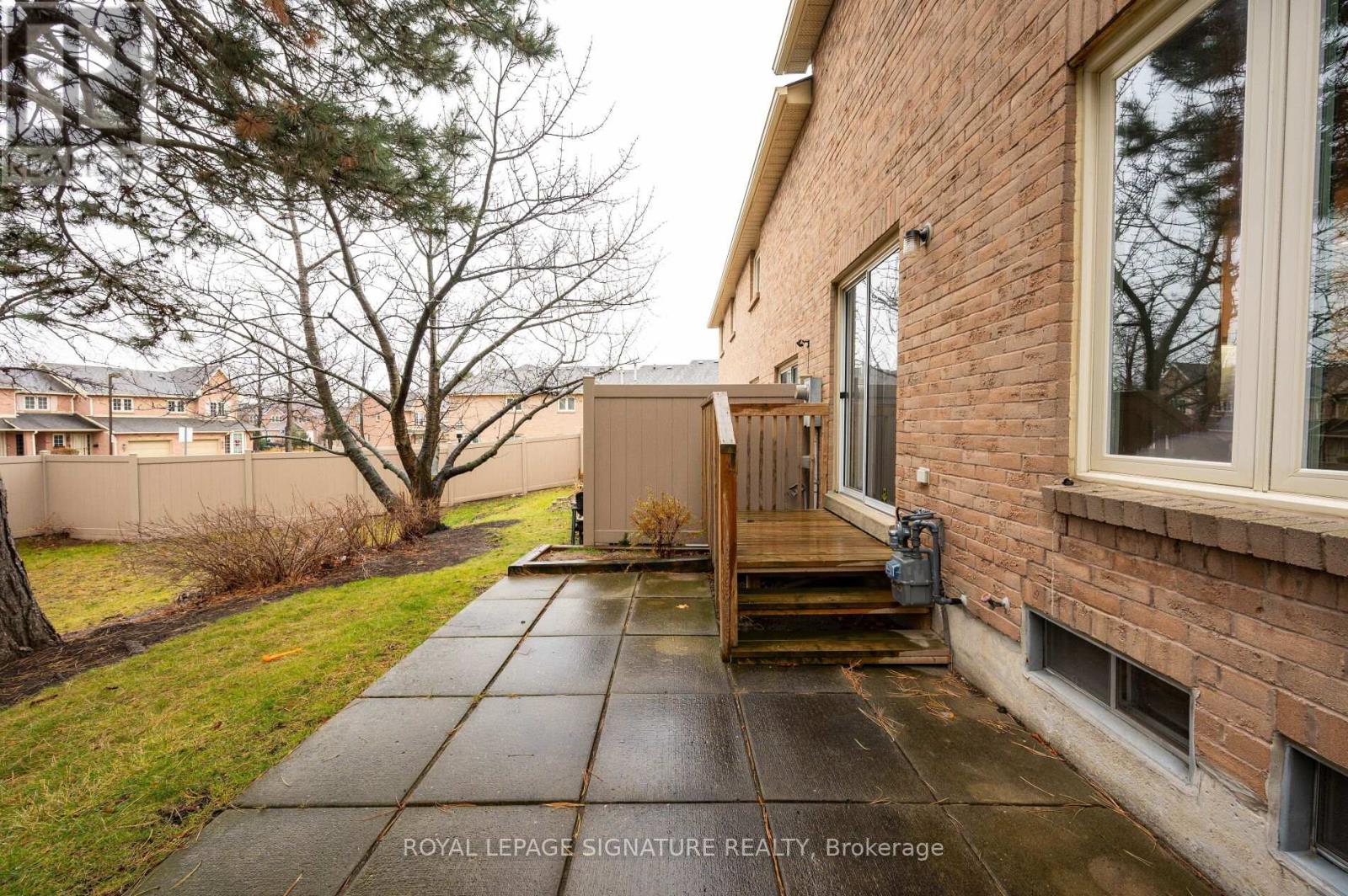 36 - 35 Ceremonial Drive, Mississauga, Ontario  L5R 3G6 - Photo 48 - W12944518