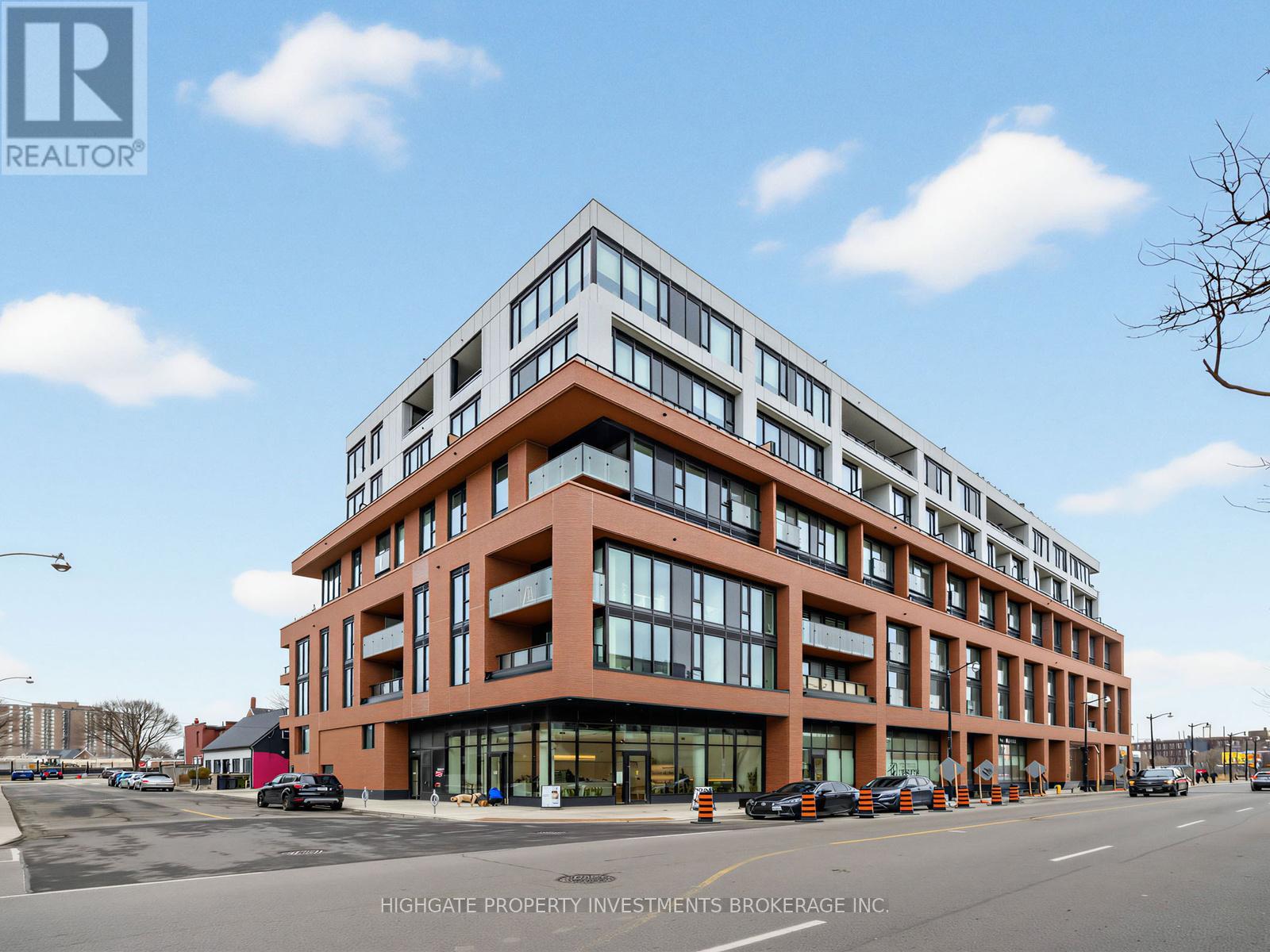 320 - 2720 DUNDAS STREET W, toronto (junction area), Ontario