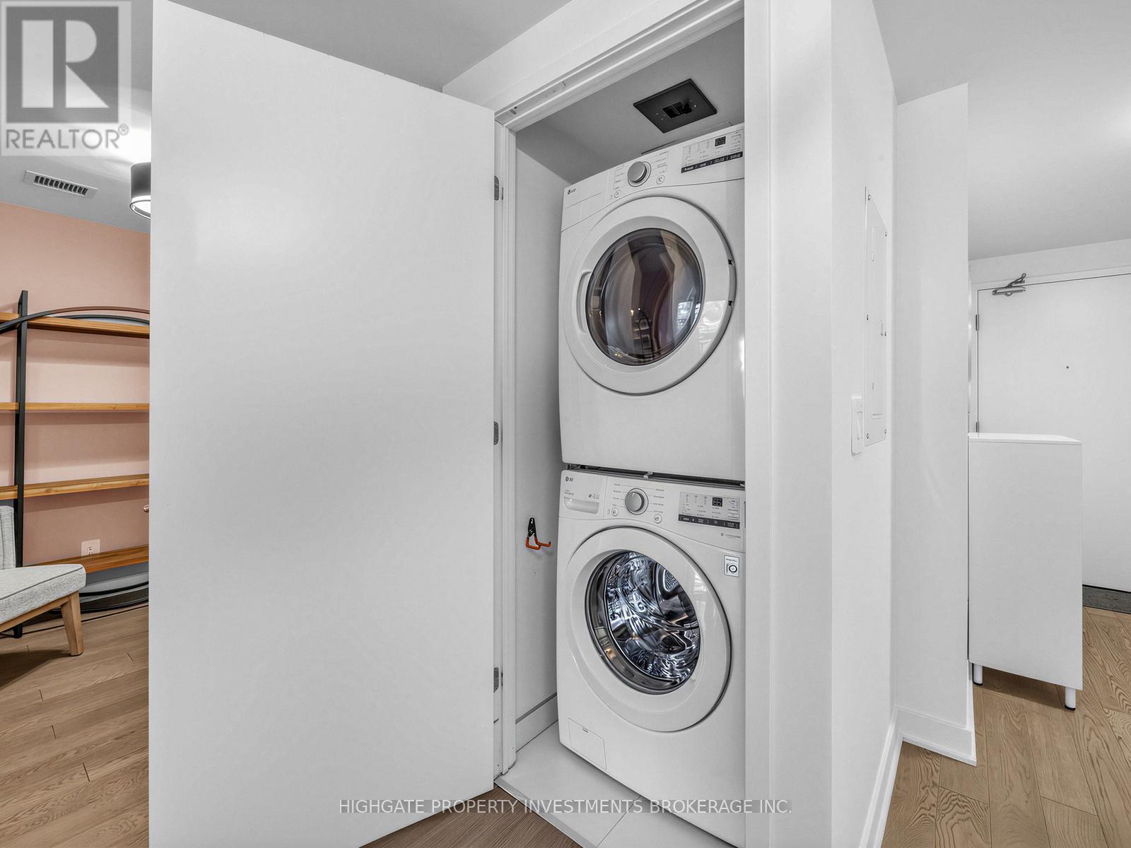 320 - 2720 Dundas Street W, Toronto (Junction Area), Ontario  M6P 0C3 - Photo 24 - W12944536