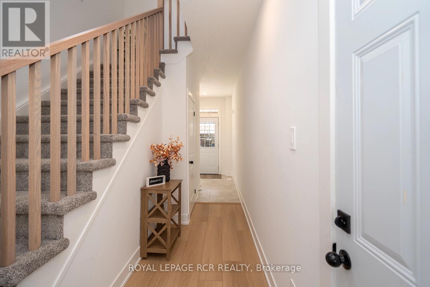 12 - 690 Broadway Avenue, Orangeville, Ontario  L9W 7T7 - Photo 2 - W12944556