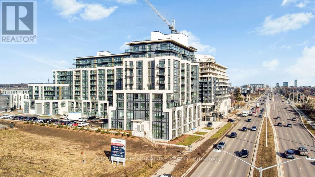 330 - 405 Dundas Street W, Oakville, Ontario  L6M 5P9 - Photo 2 - W12944576