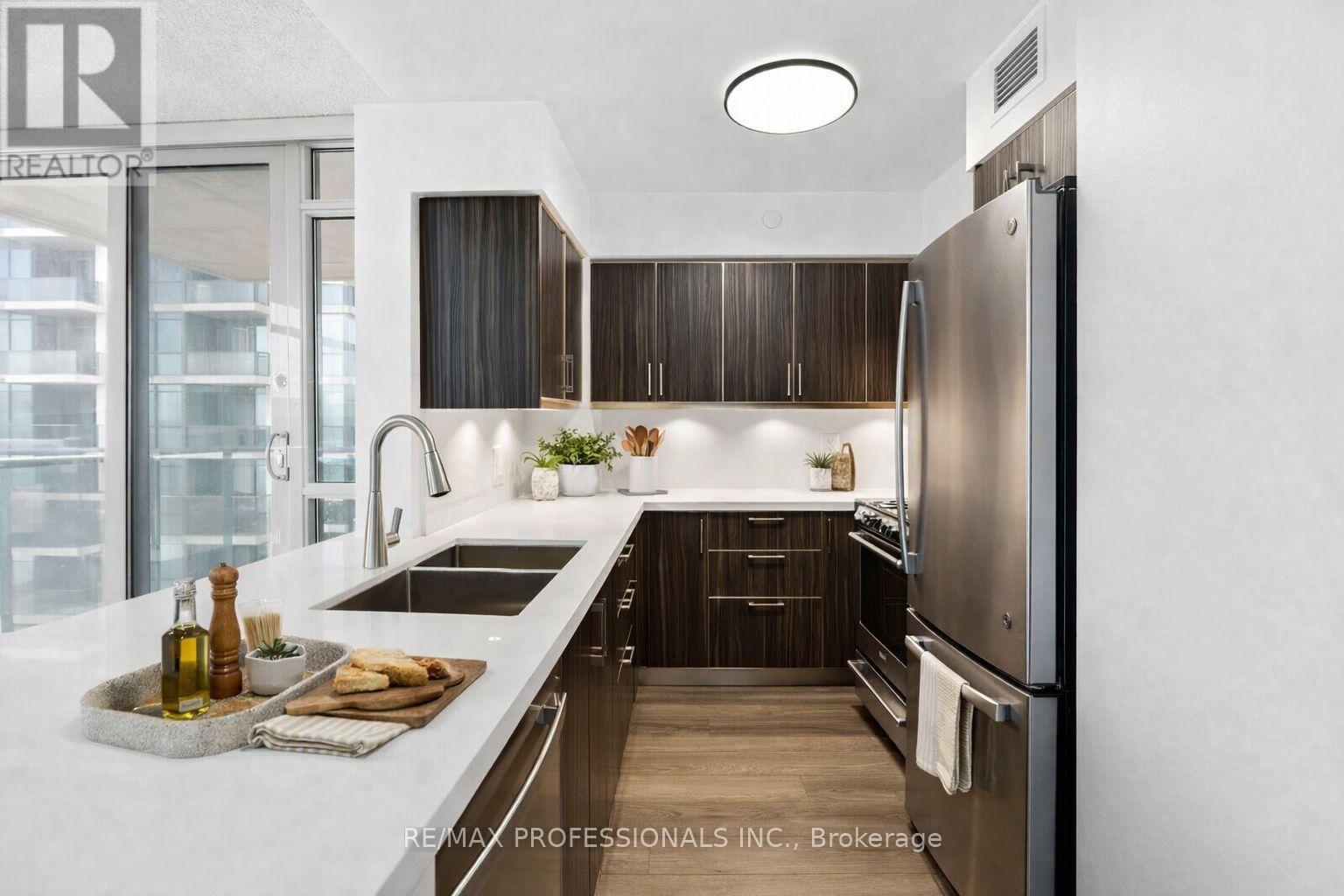 2110 - 215 Sherway Gardens Road, Toronto, Ontario  M9C 0A4 - Photo 11 - W12944582