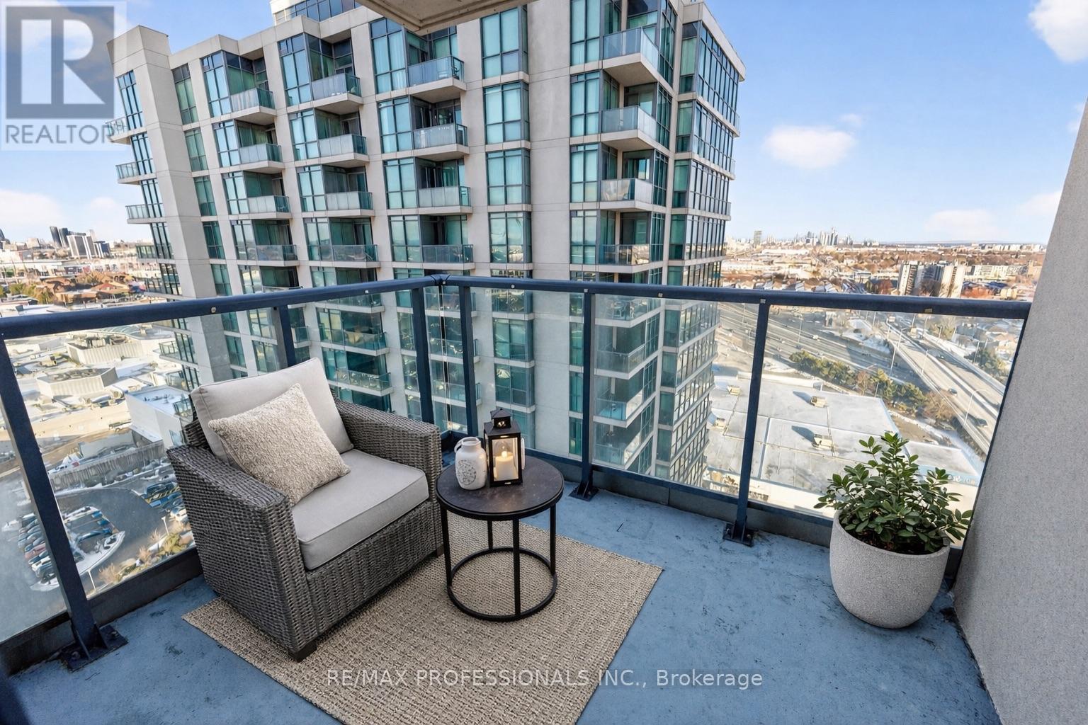 2110 - 215 Sherway Gardens Road, Toronto, Ontario  M9C 0A4 - Photo 23 - W12944582