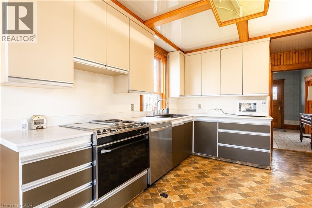 176 Douglas Avenue, Oakville, Ontario  L6J 3S1 - Photo 13 - 40816852