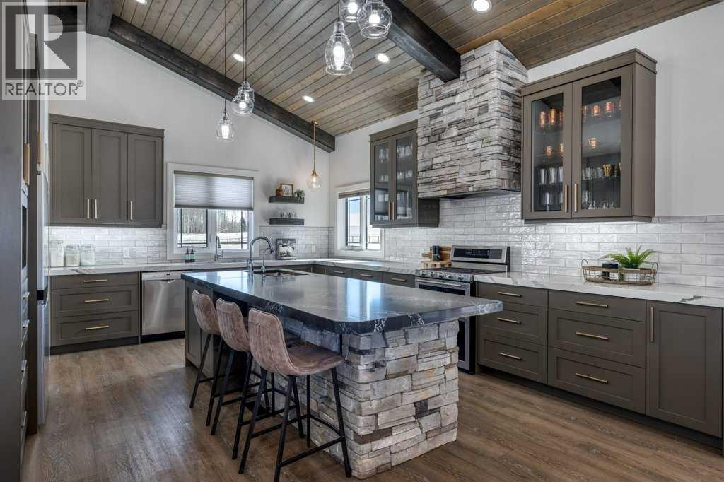 29263 Range Road 50, Rural Mountain View County, Alberta  T0M 2E0 - Photo 6 - A2296955