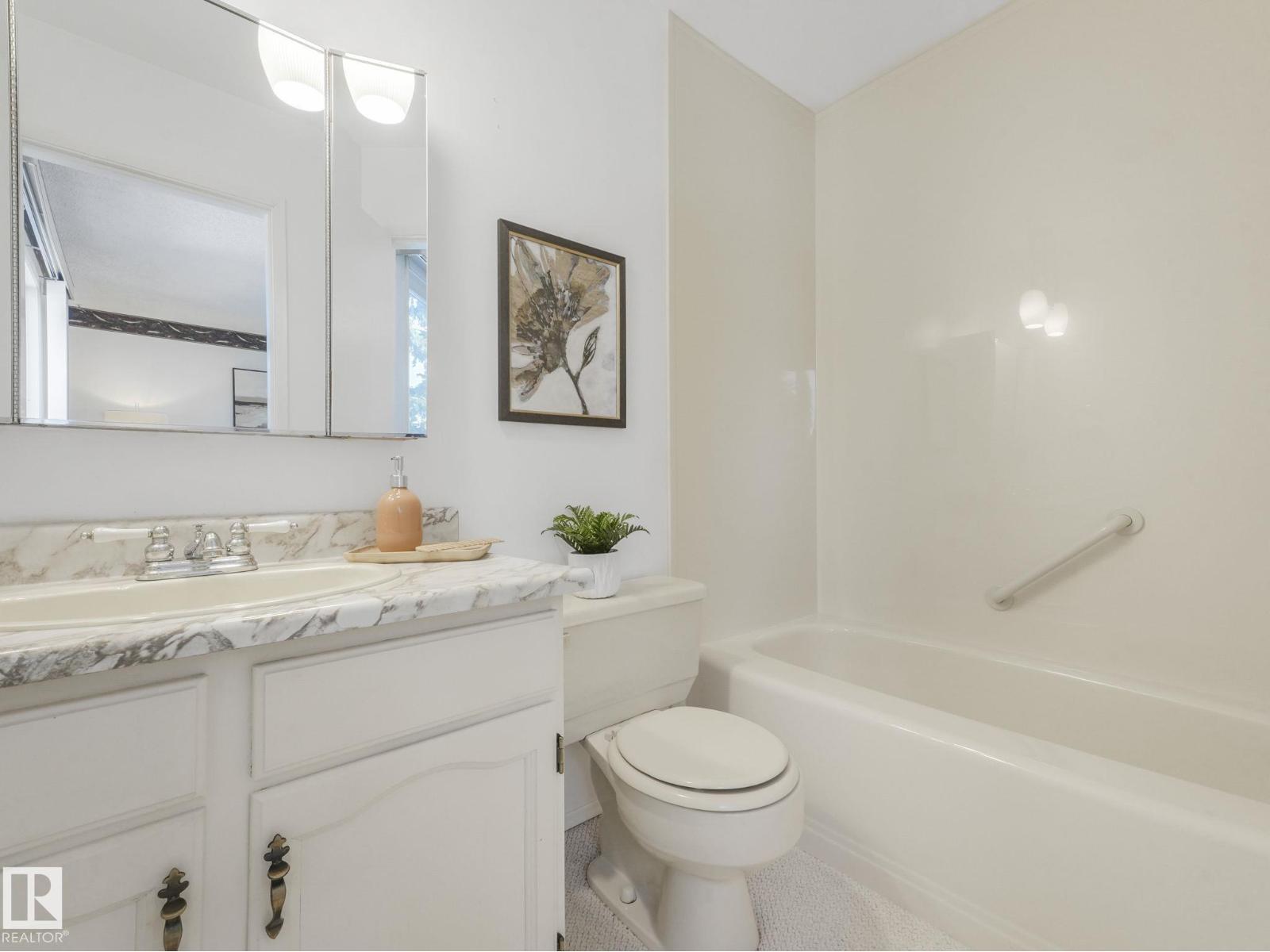 3421 112a St Nw, Edmonton, Alberta  T6J 3L5 - Photo 30 - E4480005