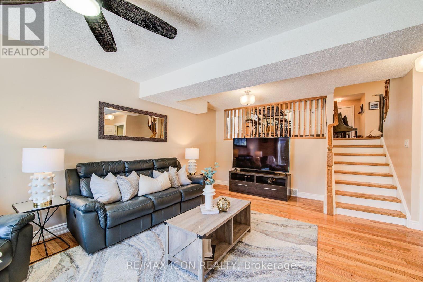 84 Endeavour Drive, Cambridge, Ontario  N3C 4C2 - Photo 26 - X12944164