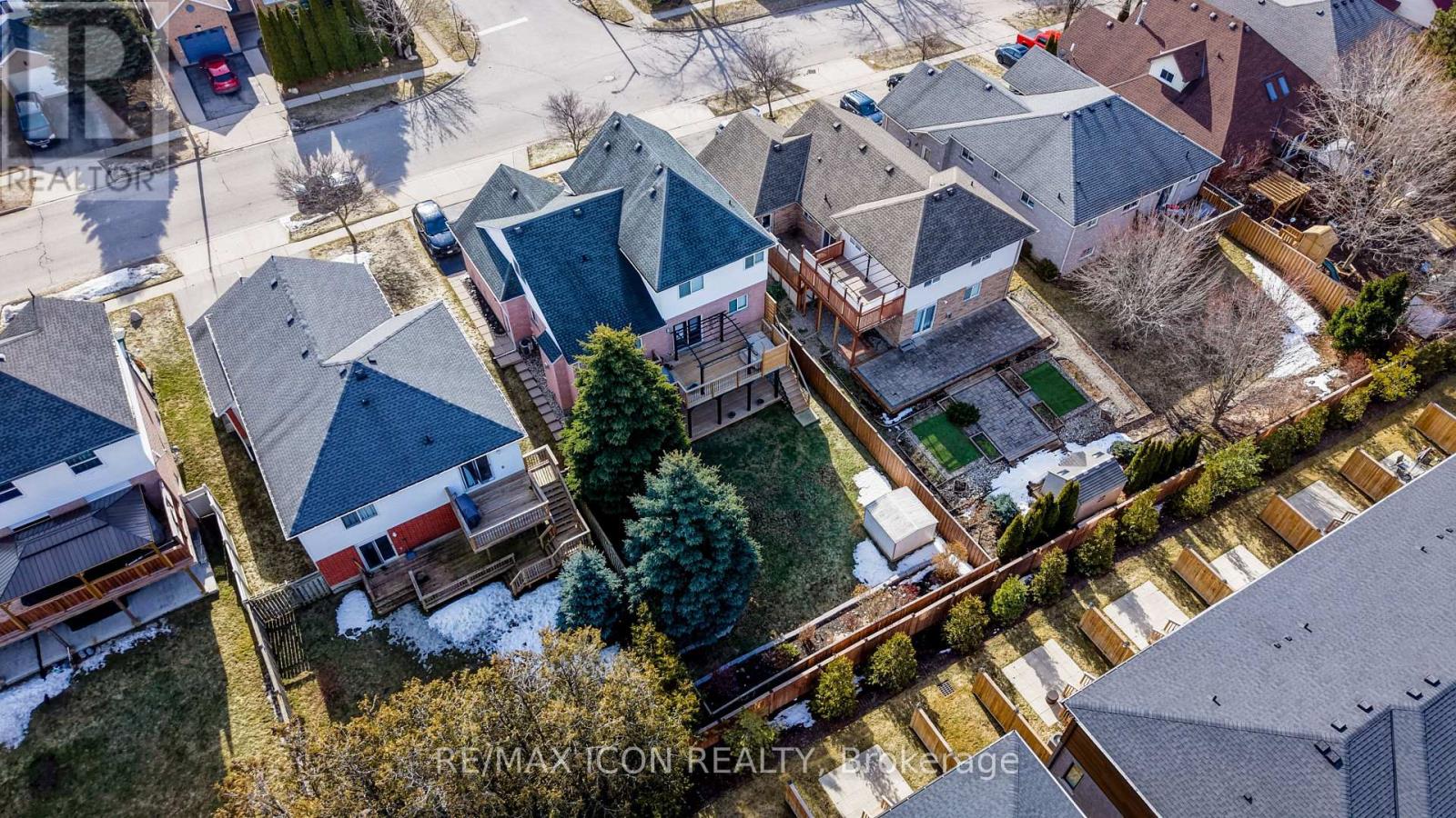 84 Endeavour Drive, Cambridge, Ontario  N3C 4C2 - Photo 41 - X12944164