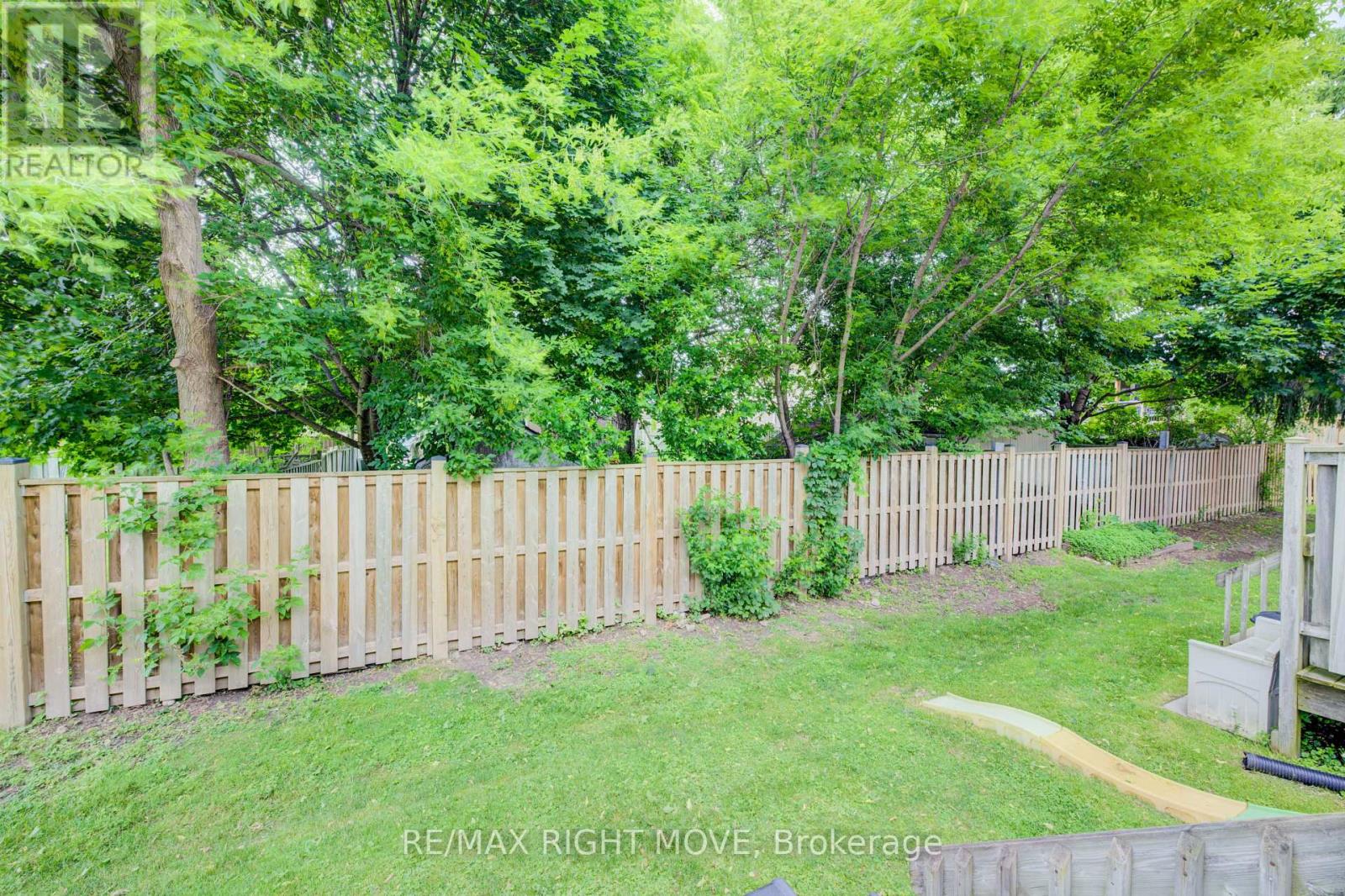 3 - 486 Springbank Avenue N, Woodstock, Ontario  N4T 1K8 - Photo 6 - X12944266
