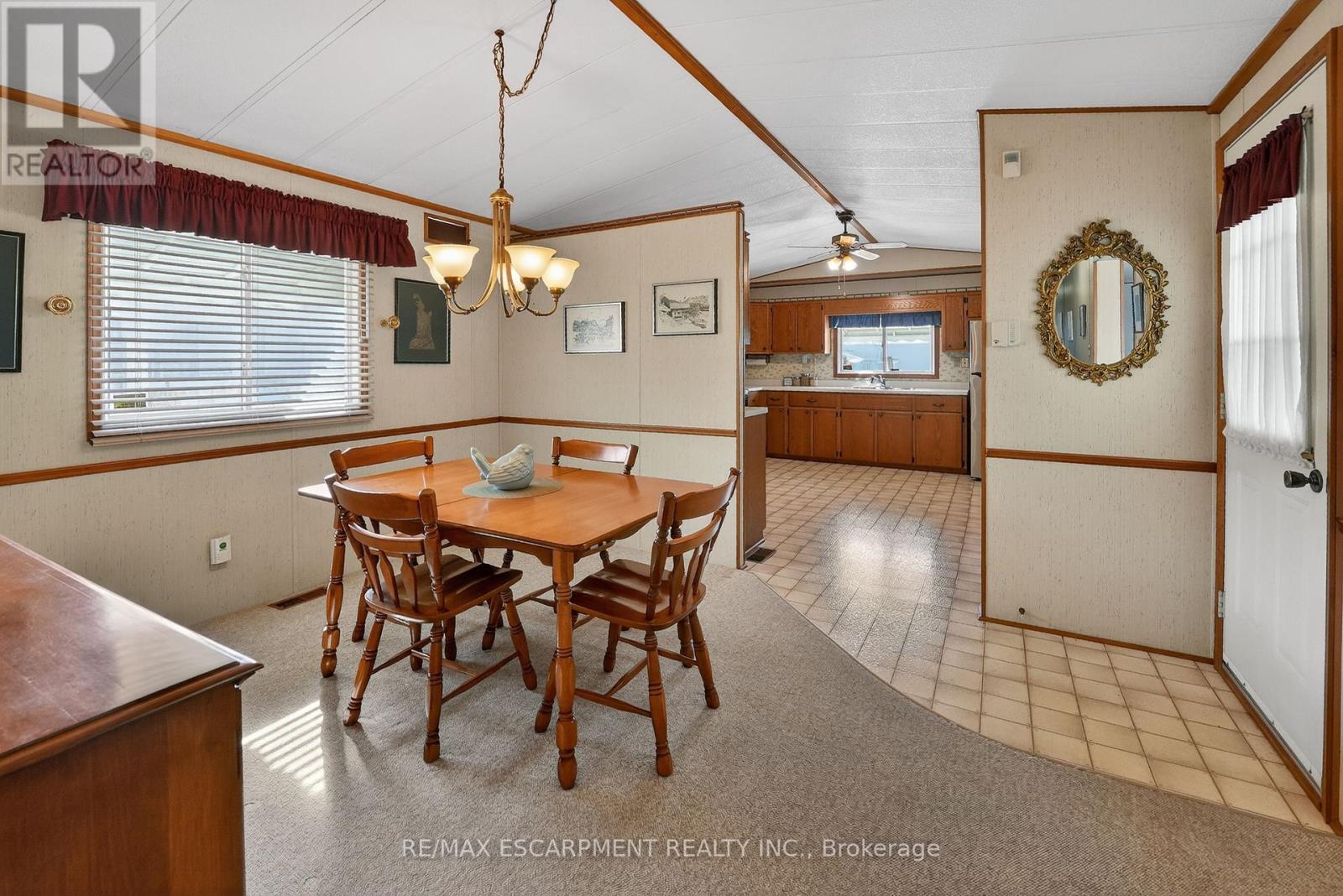 82 - 3033 Townline Road, Fort Erie (Black Creek), Ontario  L0S 1S1 - Photo 10 - X12944338