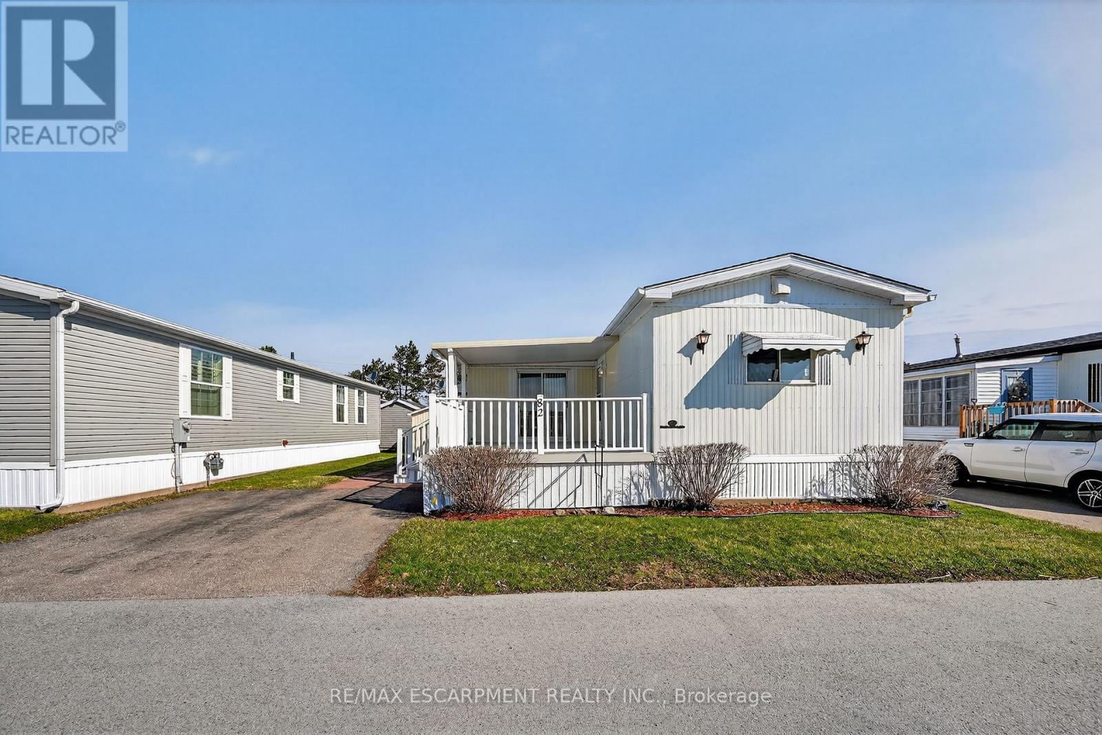 82 - 3033 Townline Road, Fort Erie (Black Creek), Ontario  L0S 1S1 - Photo 2 - X12944338