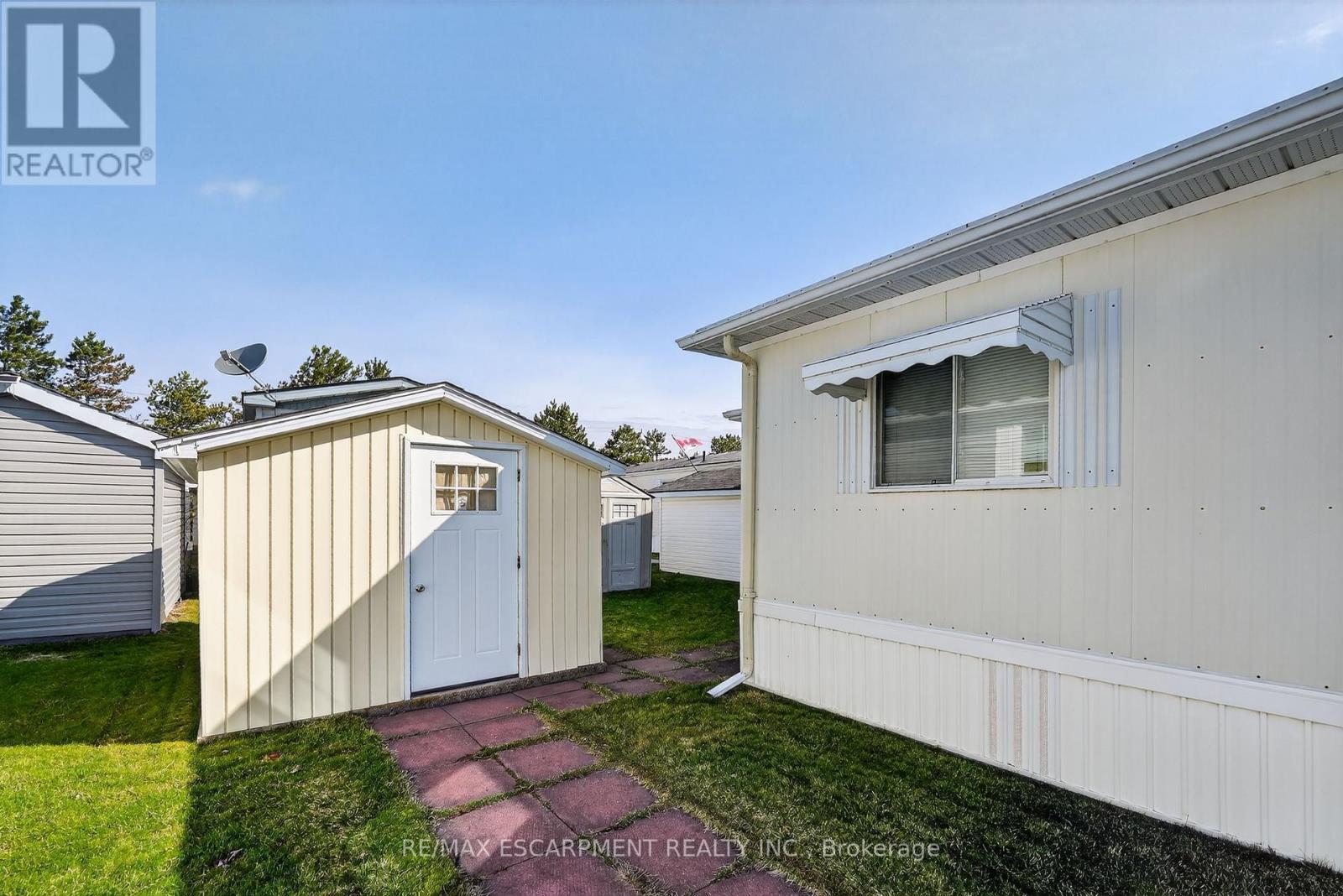 82 - 3033 Townline Road, Fort Erie (Black Creek), Ontario  L0S 1S1 - Photo 21 - X12944338