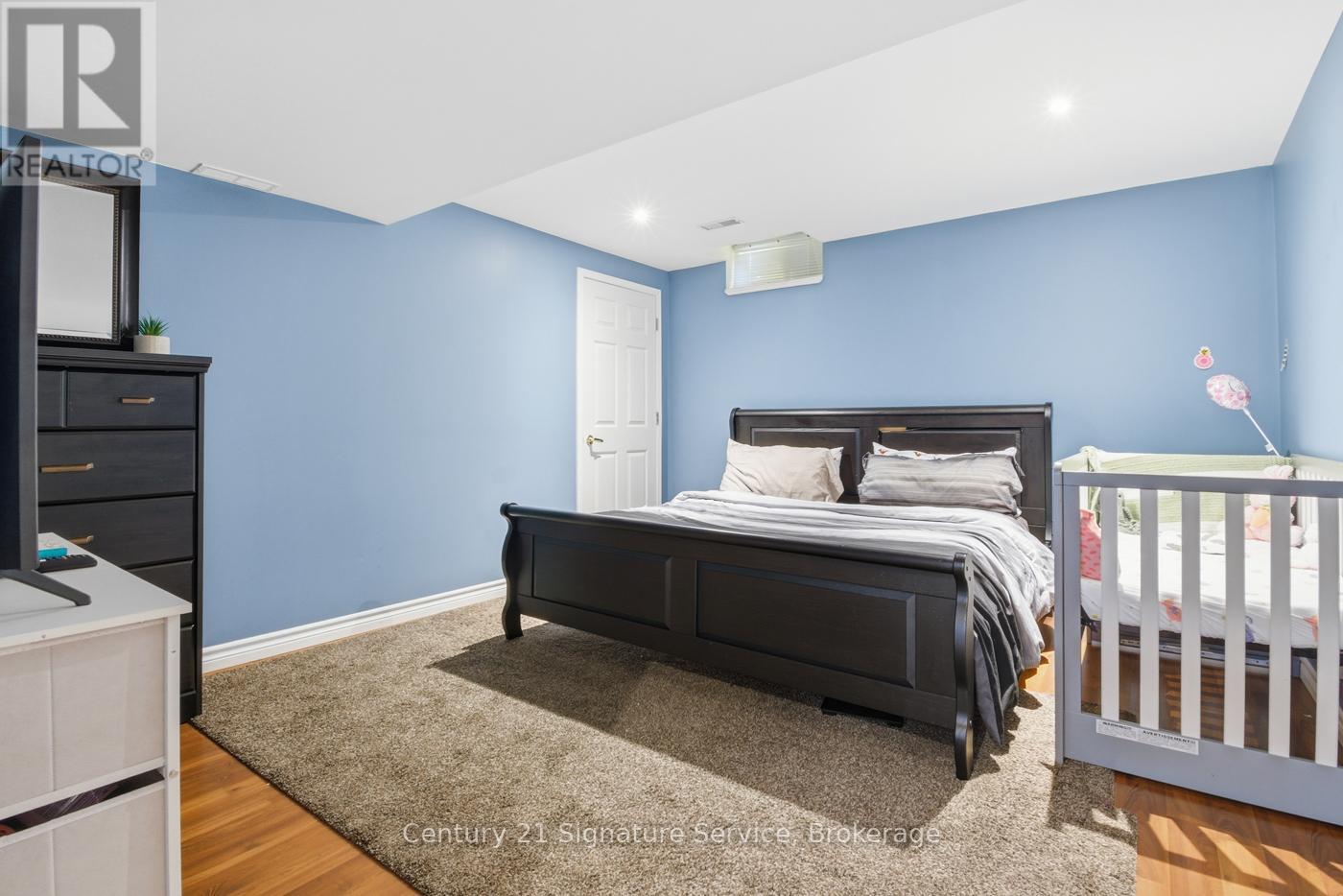 654 Brian Street, Fort Erie (Crescent Park), Ontario  L2A 6W2 - Photo 36 - X12944348