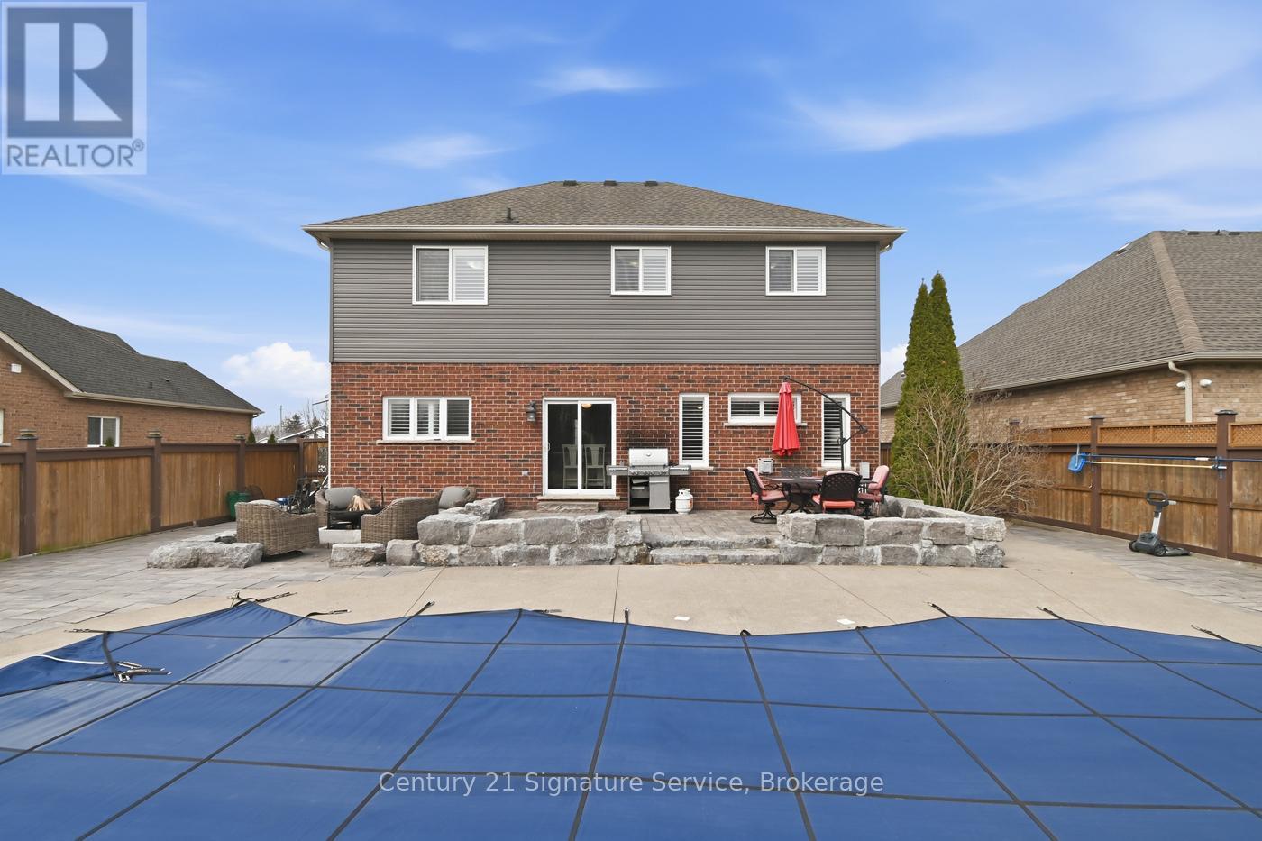 654 Brian Street, Fort Erie (Crescent Park), Ontario  L2A 6W2 - Photo 43 - X12944348