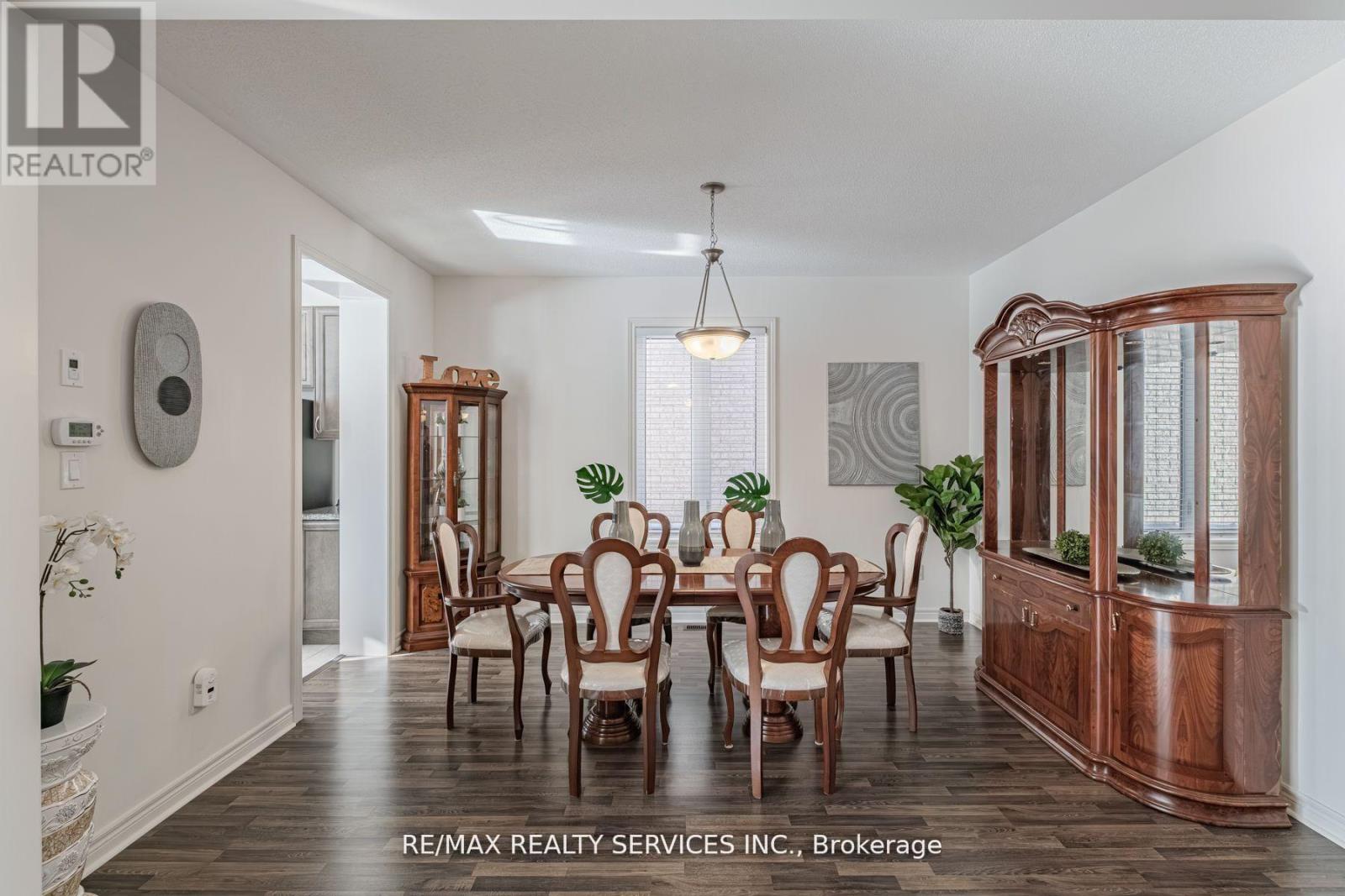 12 Oldham Avenue, Brant, Ontario  N3L 0G7 - Photo 12 - X12944402